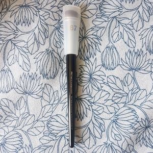 Sephora Pro #67 makeup brush